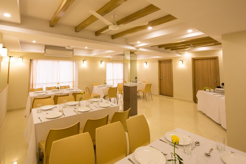 M商务酒店 Vāsco Da Gāma 外观 照片